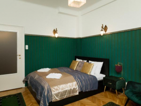 Premium Danube Studio